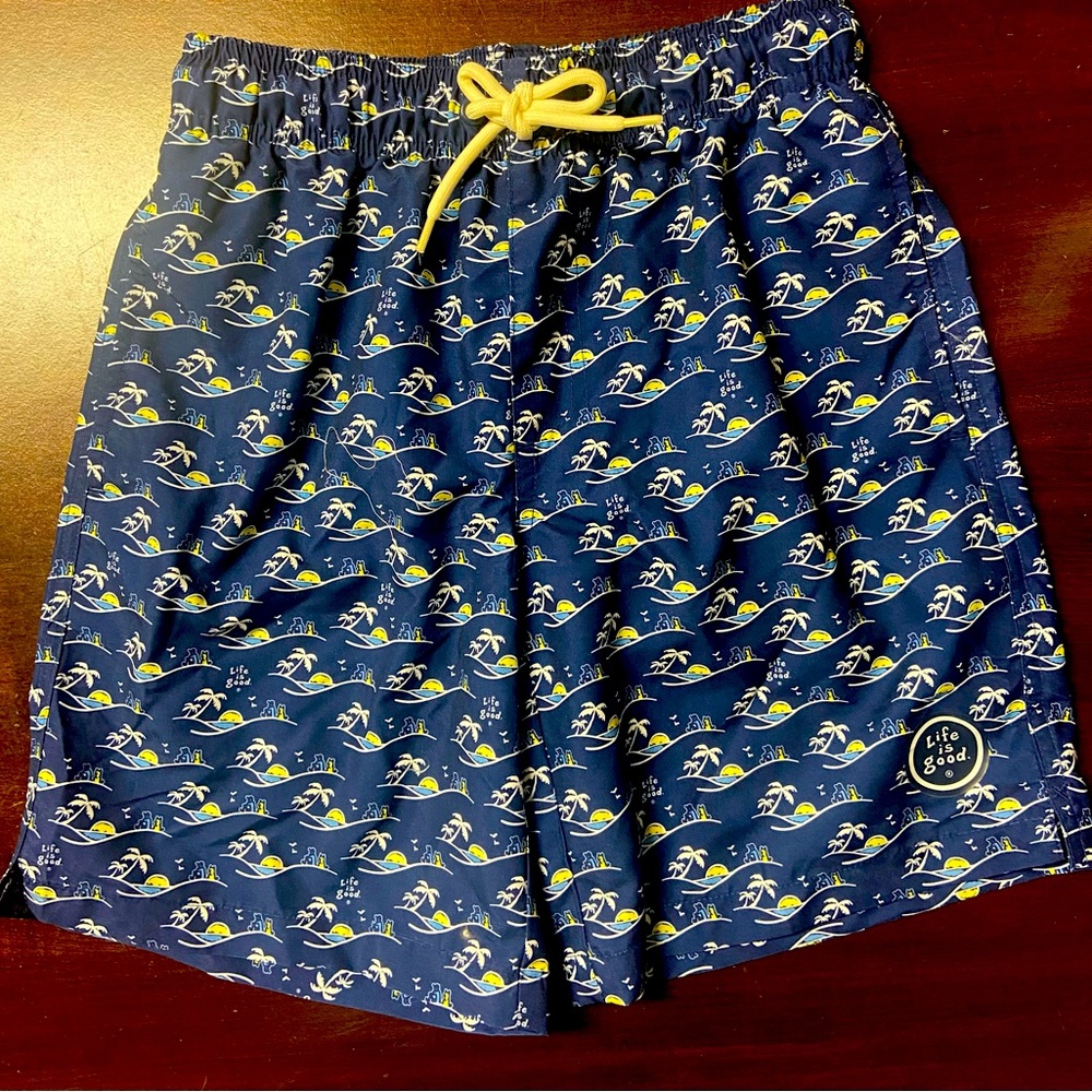 Life Is Good Boys Swim Trunks Size 8 NWOT
